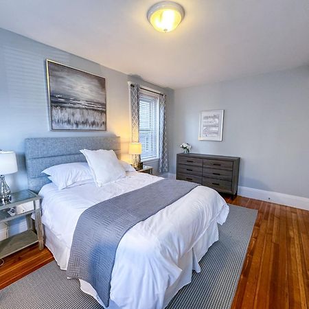 Apartamento Huge,3 Bed,2Bath,Public Transport,Boston,Sleeps 9 Brookline Exterior foto