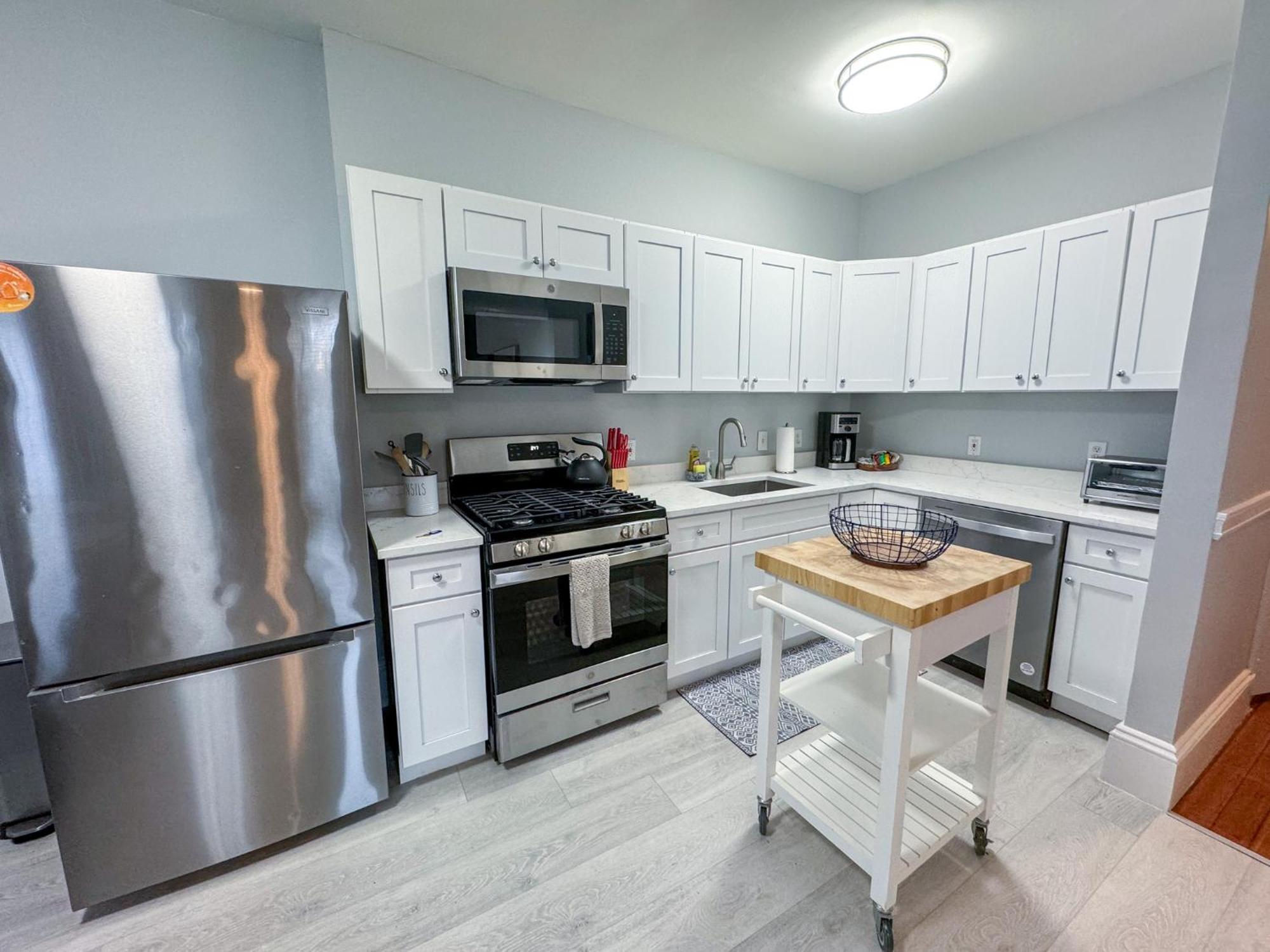 Apartamento Huge,3 Bed,2Bath,Public Transport,Boston,Sleeps 9 Brookline Exterior foto